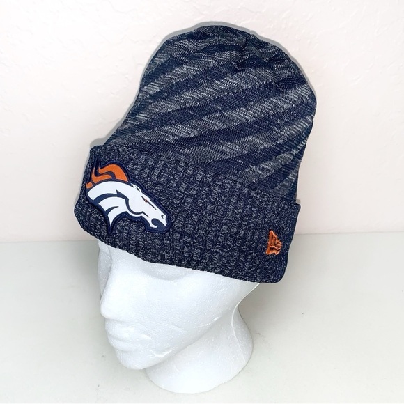 Denver Broncos Knit Hat Unisex One Size Cuffed Toboggan Logo Cozy Warm - Picture 1 of 10